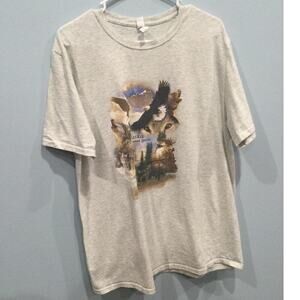 Vintage Fruit of‎ the Loom T-Shirt Size XL Alaska Untamed Spirit Wolf Iconic Tee